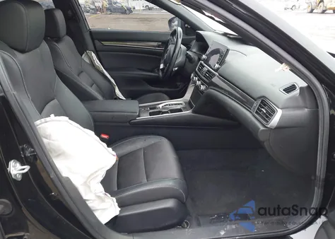 2021 Honda Accord Sport 2.0T z USA, uszkodzony, nr VIN 1HGCV2F30MA028698